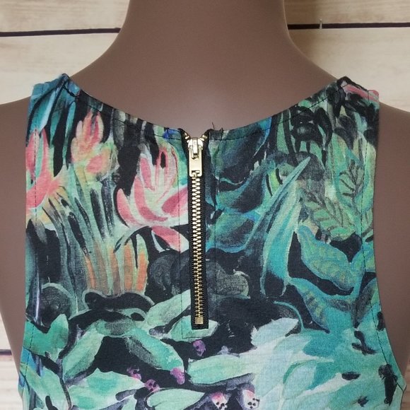 H&M Floral Top with Neck Zipper - Picture 5 of 7